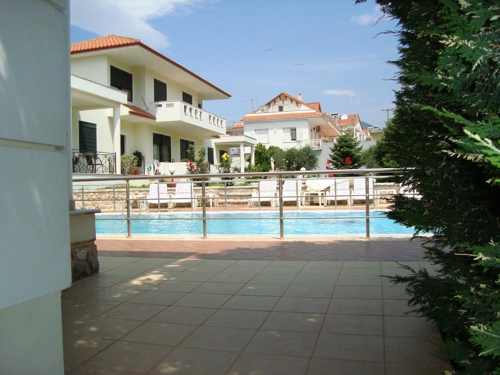 Appartamento Kourtis Paramythia Esterno foto